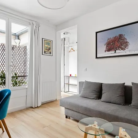 Apartament Homely Flat For 2 In 7th Arr By Guestready Paryż