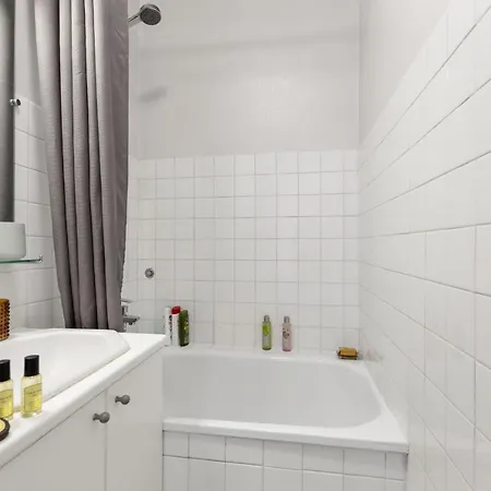 Homely Flat For 2 In 7th Arr By Guestready * Paryż